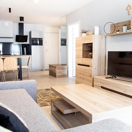 Al-Dom Apartamenty Apartament Przyjazny Na Wyspie Solnej Kołobrzeg Exterior foto